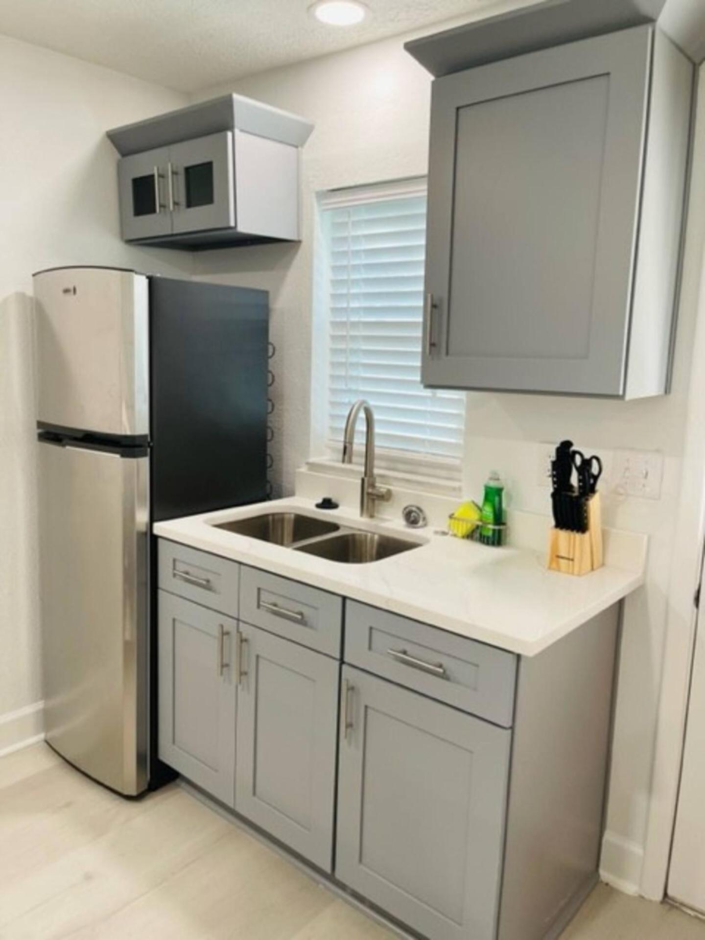 Walk Everywhere! 1-Bedroom Gem In Downtown Hub New Port Richey Buitenkant foto